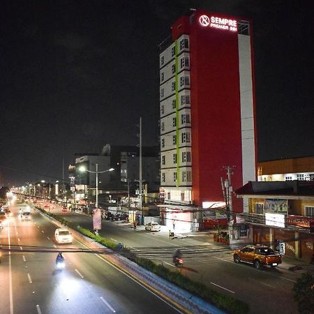 Sempre Premier Inn - Mactan Airport Hotel Мактан Екстериор снимка