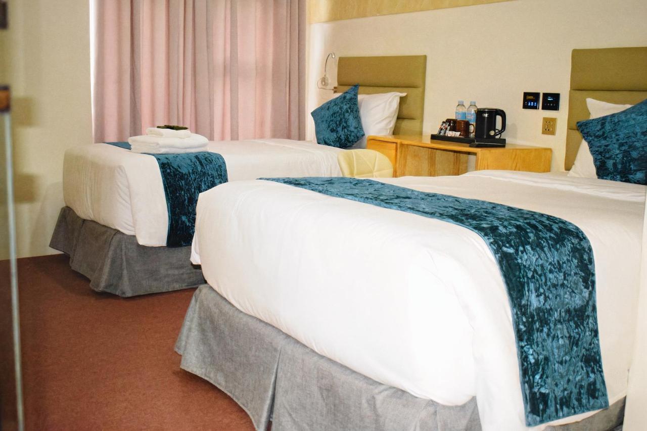 Sempre Premier Inn - Mactan Airport Hotel Мактан Екстериор снимка