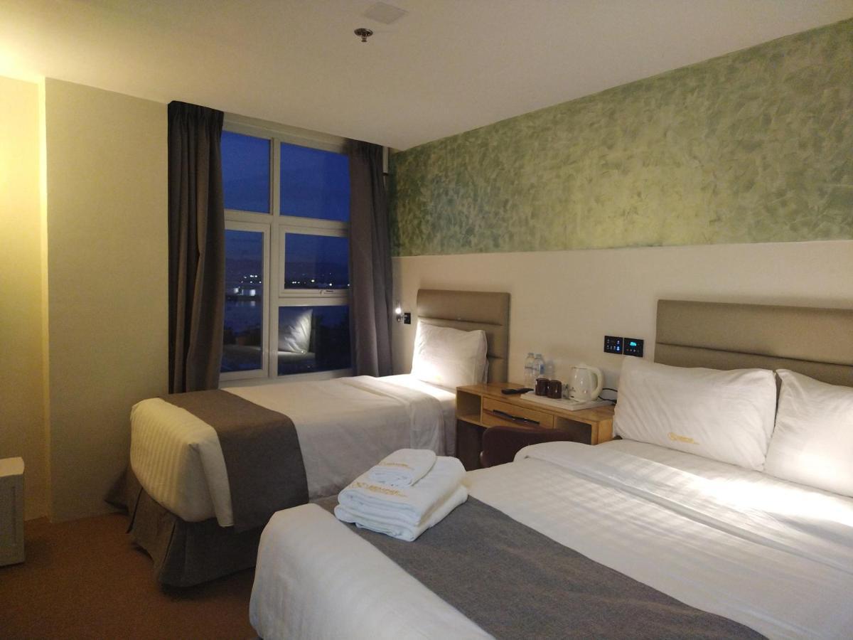 Sempre Premier Inn - Mactan Airport Hotel Мактан Екстериор снимка