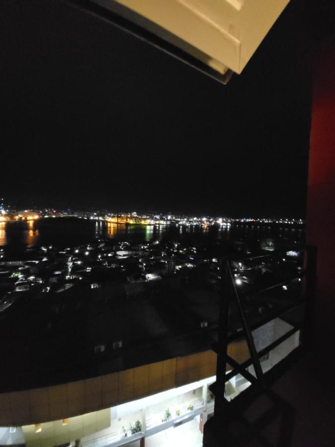 Sempre Premier Inn - Mactan Airport Hotel Мактан Екстериор снимка
